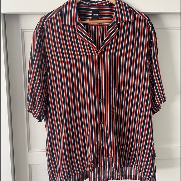 Hugo Boss Striped Button Down Size Large - Picture 1 of 2